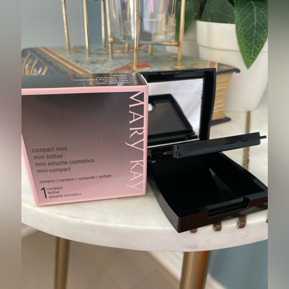 Mini compact - Picture 1 of 2